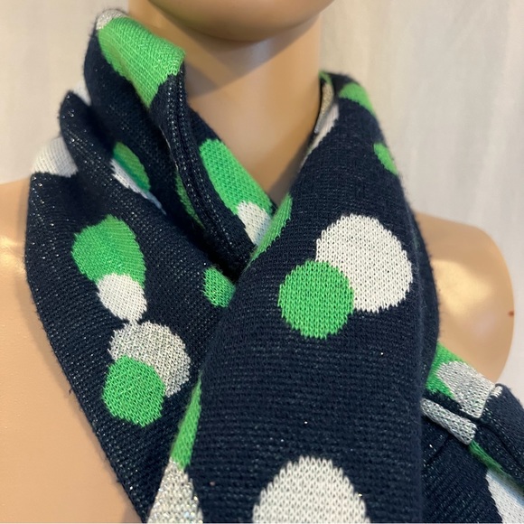 Lady 12 Seattle Seahawks Infinity Scarf. 66” x 7”. Acrylic blend - Picture 2 of 5